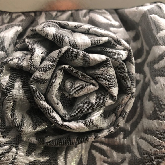 Behnaz Sarafpour For Target Rosette Handbag (RARE) Good Condition & So Cute - Picture 3 of 7